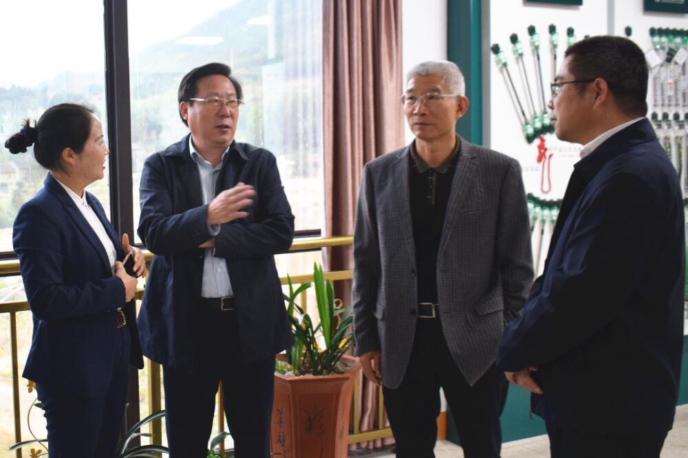 1510905602671594.jpg 2.jpg